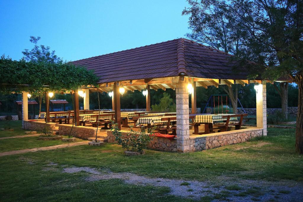 Agrotourism Galic Krka Hotel Drinovci Exterior photo