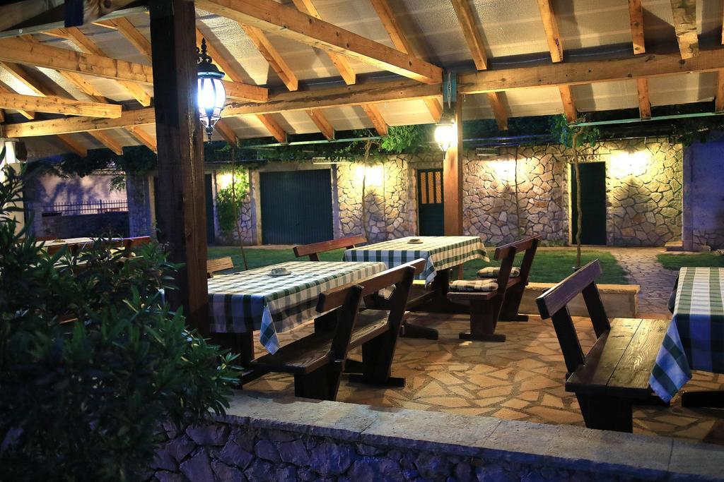 Agrotourism Galic Krka Hotel Drinovci Exterior photo